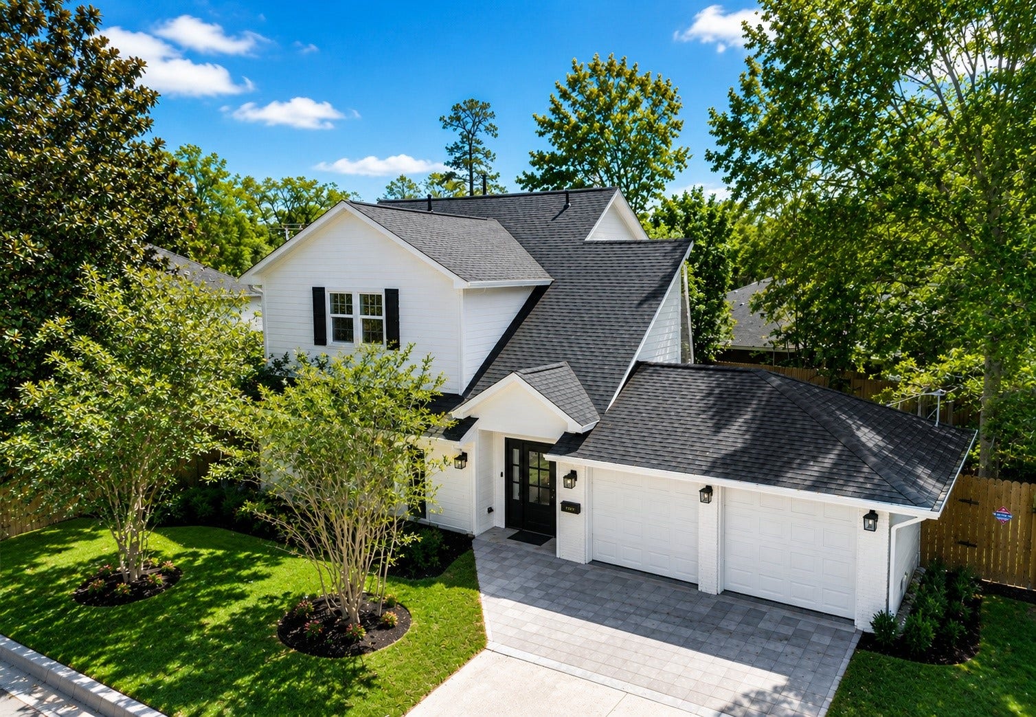 1207 Martin Street, Houston, TX 77018 Beautiful extra-large corner Lot with Gorgeous mature trees