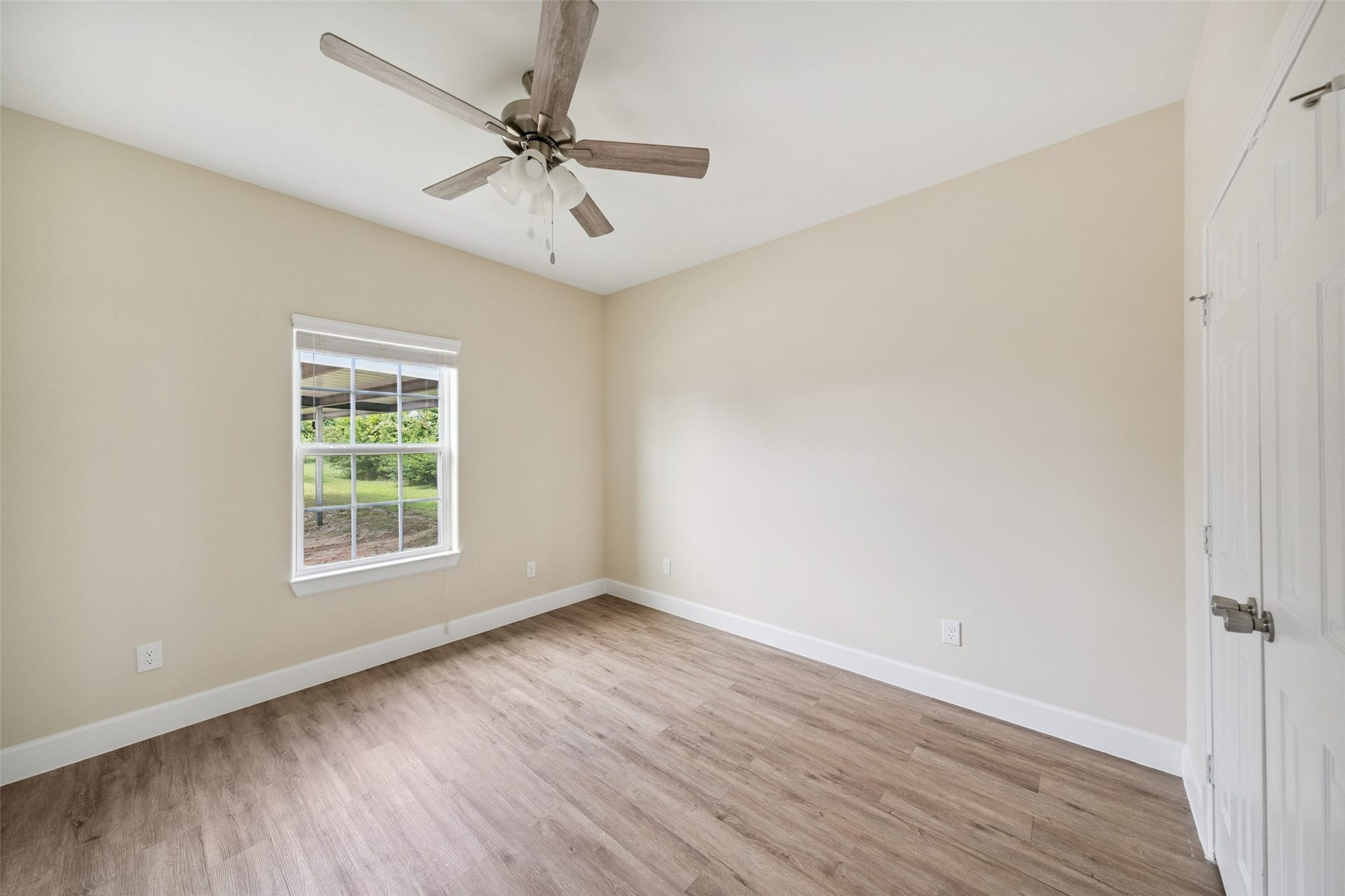 14107 Overstreet, Willis, TX 77318 14107 Overstreet, Willis, TX 77318
