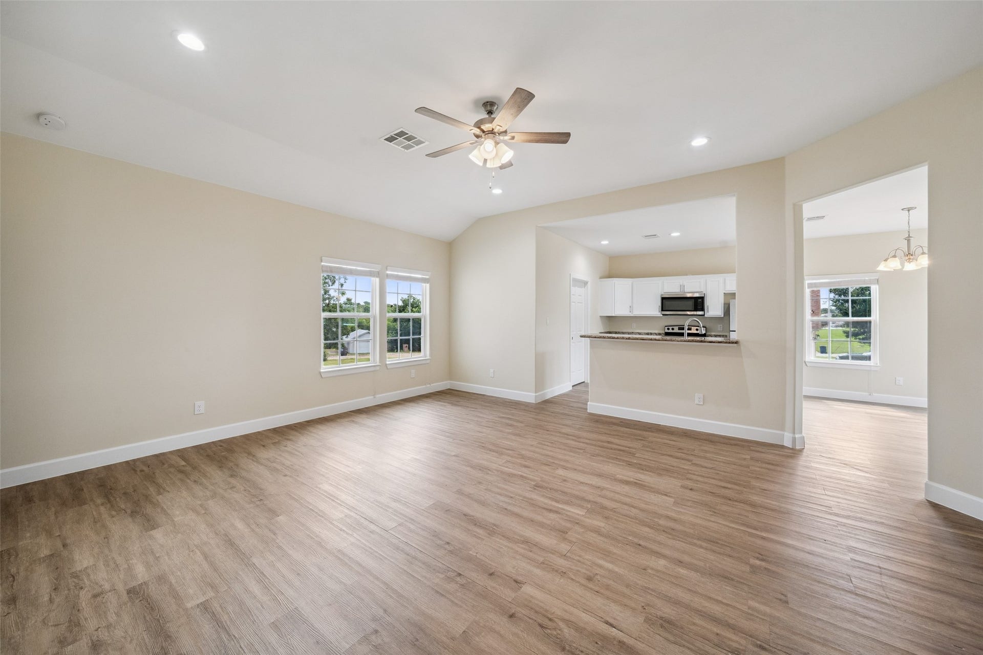 14107 Overstreet, Willis, TX 77318 14107 Overstreet, Willis, TX 77318