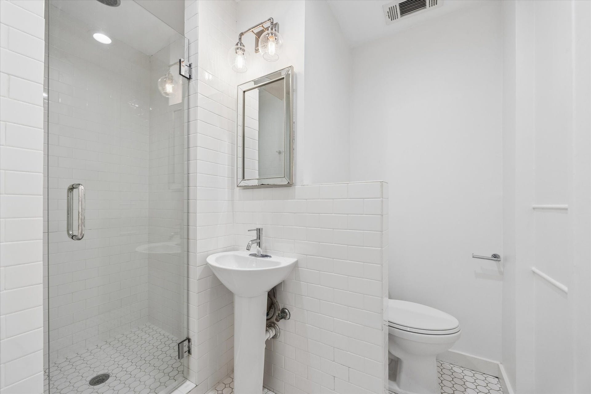 723 Pizer Street, Houston, TX 77009