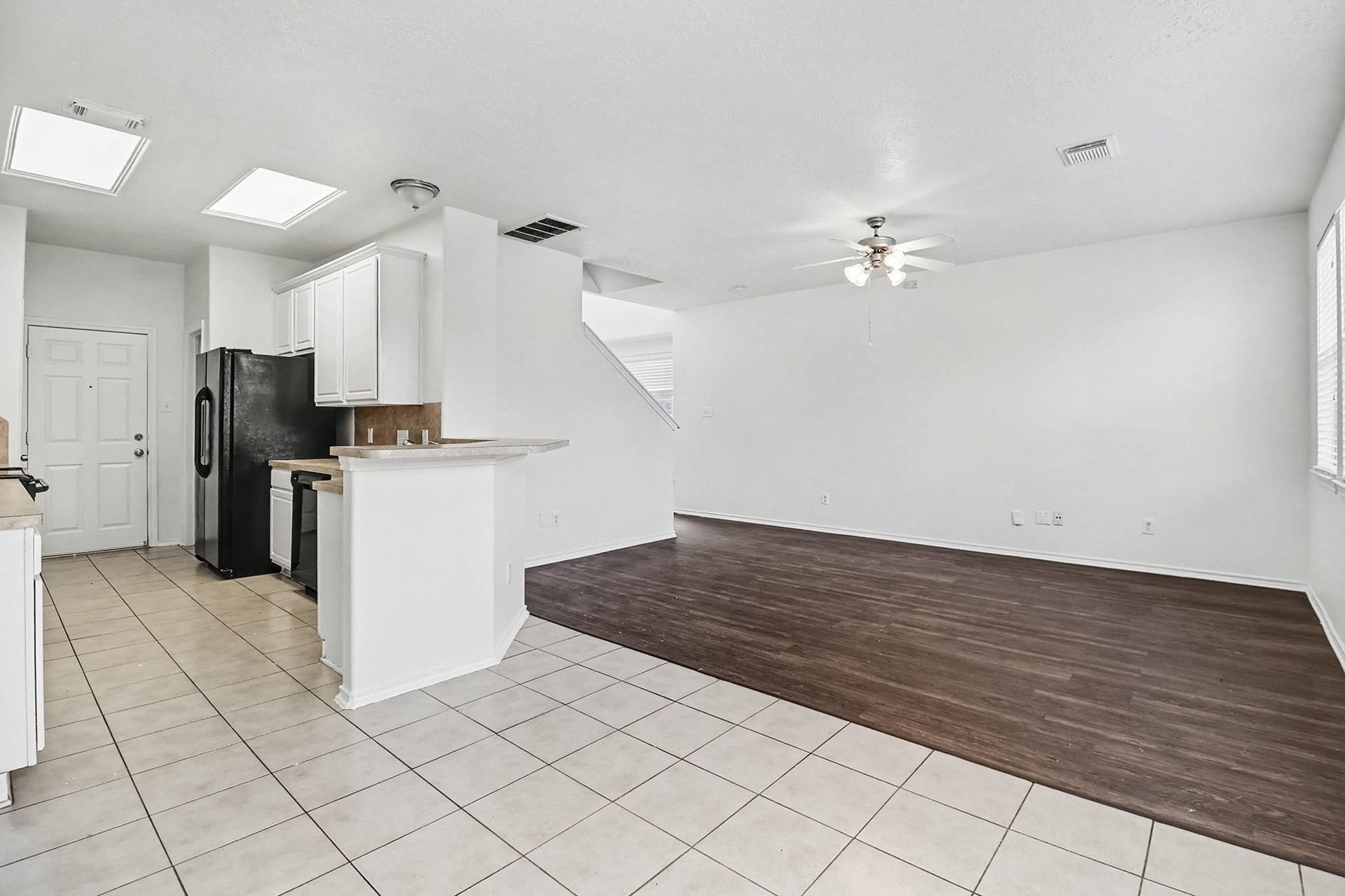 6304 Stoney Creek Drive, Pasadena, TX 77503 6304 Stoney Creek Drive, Pasadena, TX 77503