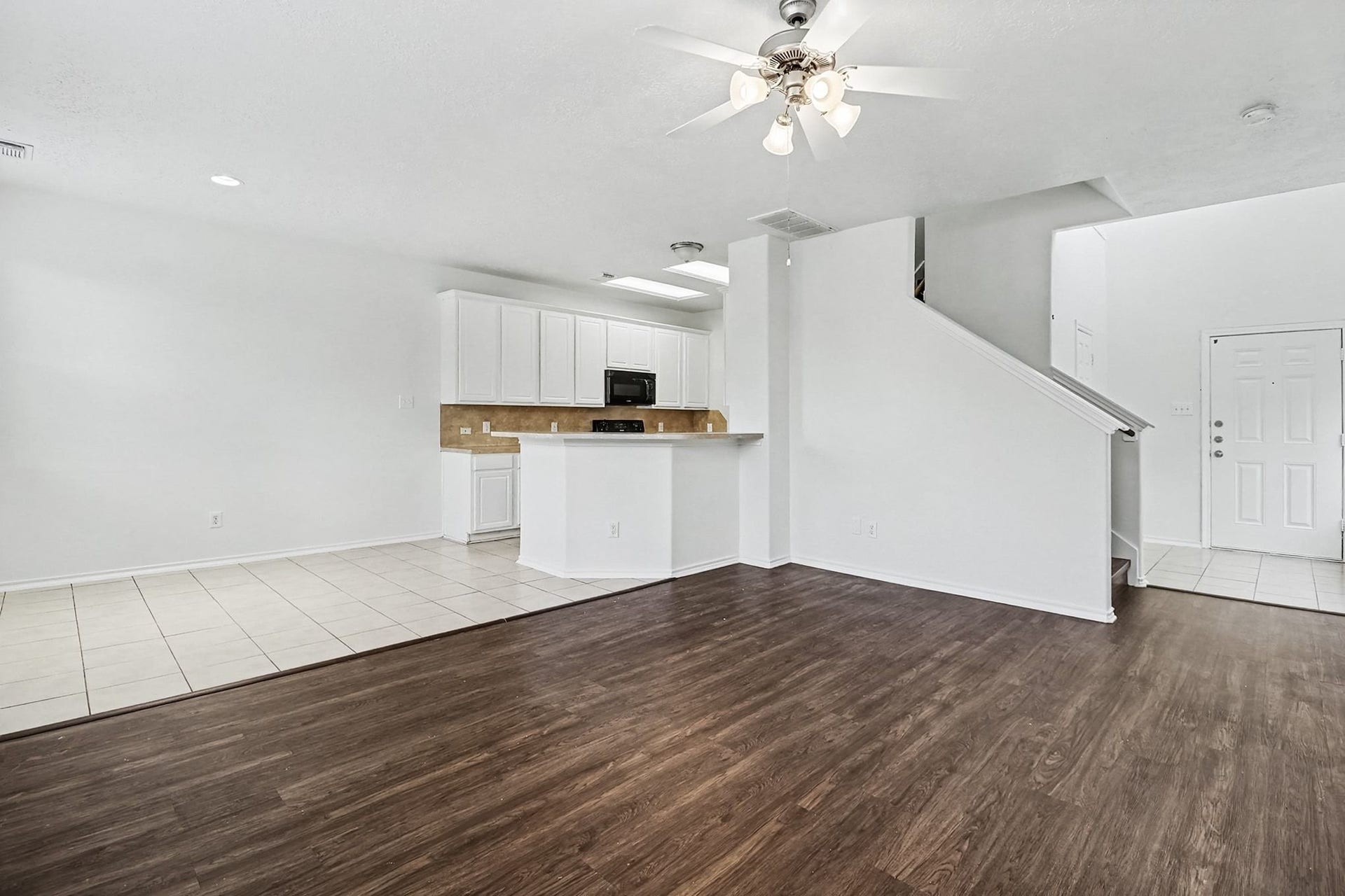 6304 Stoney Creek Drive, Pasadena, TX 77503 6304 Stoney Creek Drive, Pasadena, TX 77503