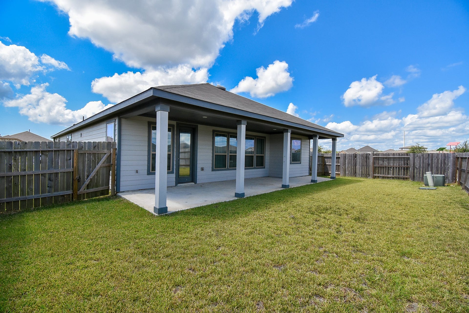 1003 Haven Hill Ln, La Marque, TX 77568 1003 Haven Hill Ln, La Marque, TX 77568
