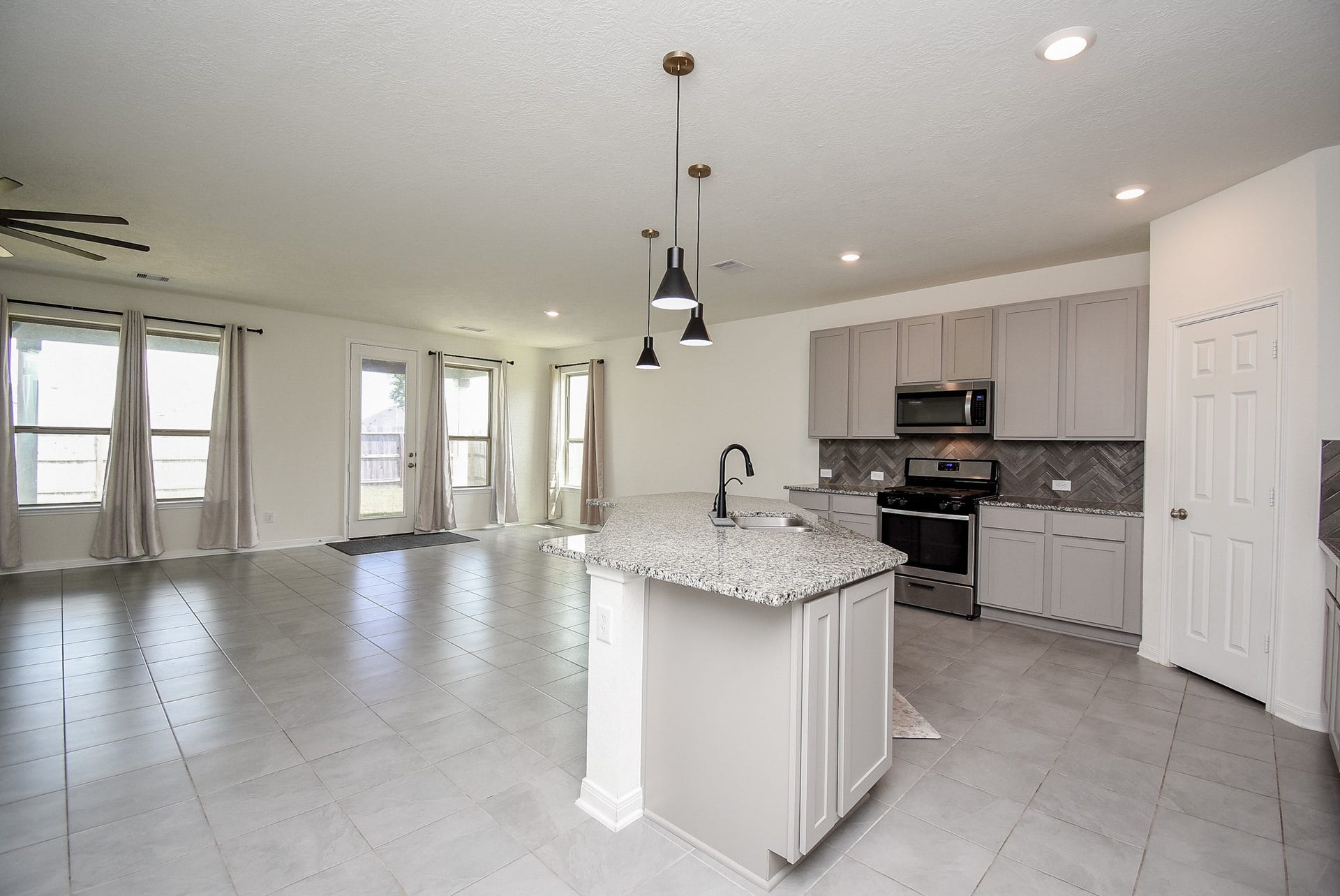 1003 Haven Hill Ln, La Marque, TX 77568 1003 Haven Hill Ln, La Marque, TX 77568
