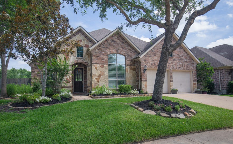 Property photo for 8207 Otter Creek Way, Missouri City, TX