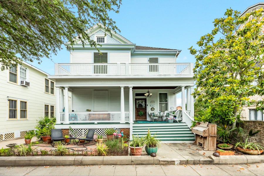 Property photo for 1619 Sealy Street, Galveston, TX