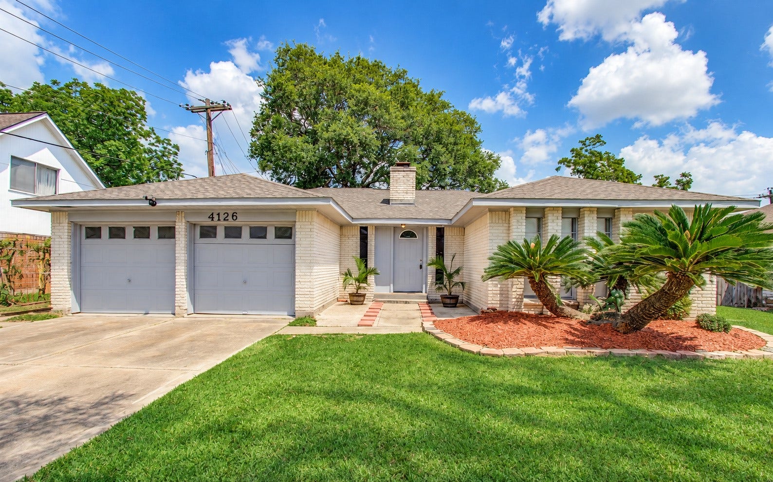 4126 Worrell Drive, Houston, TX 77045 4126 Worrell Drive, Houston, TX 77045