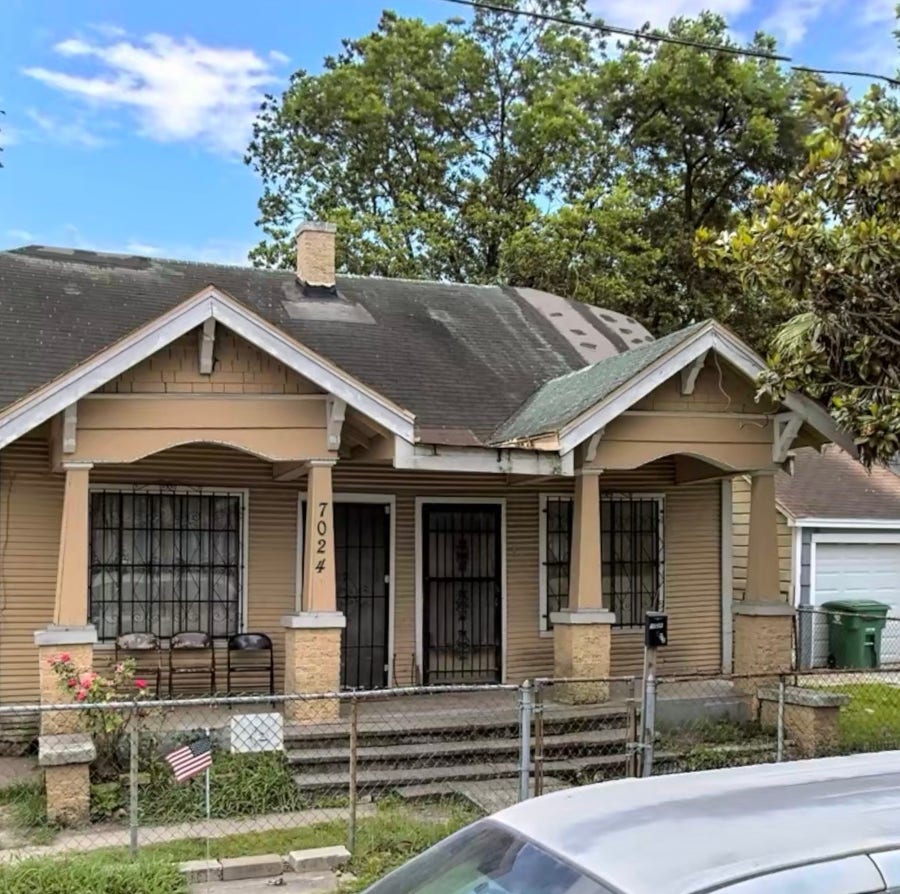 Property photo for 7024 Avenue H, Houston, TX