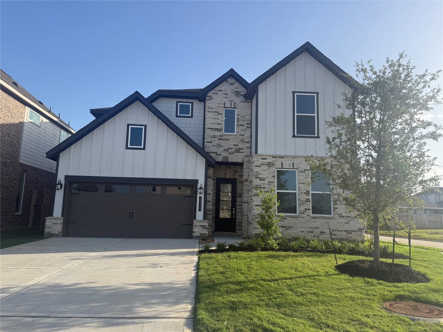 Property photo for 29323 Hillberry Oaks Court, Waller, TX