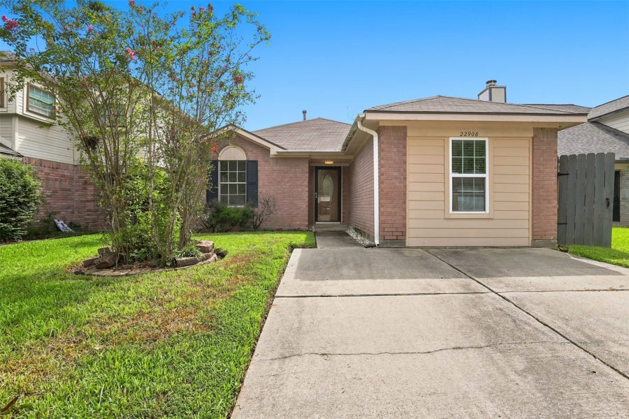 Property photo for 22906 Sherioaks Lane, Spring, TX