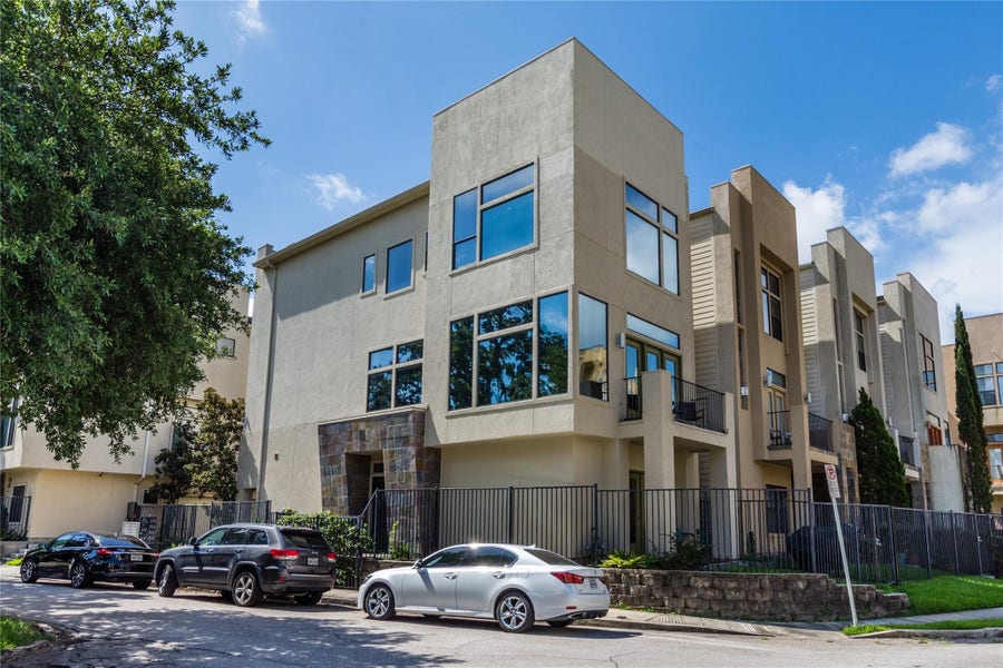 Property photo for 1910 Woodbury Street, Houston, TX