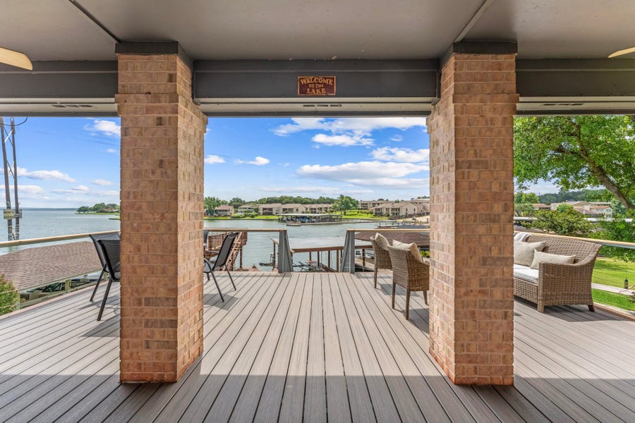 Property photo for 225 Capetown, Montgomery, TX