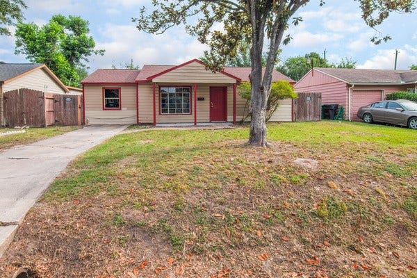 Property photo for 3322 Mccrarey Drive, Houston, TX