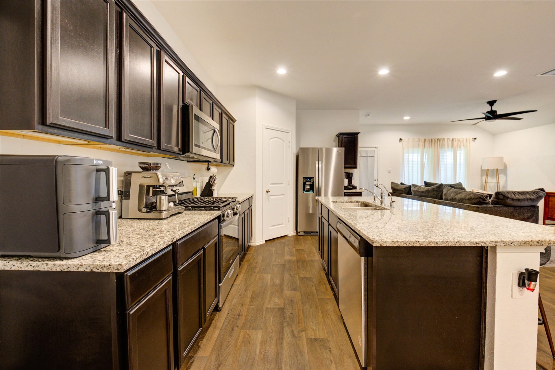 21577 Starry Night Drive, New Caney, TX 77357 21577 Starry Night Drive, New Caney, TX 77357