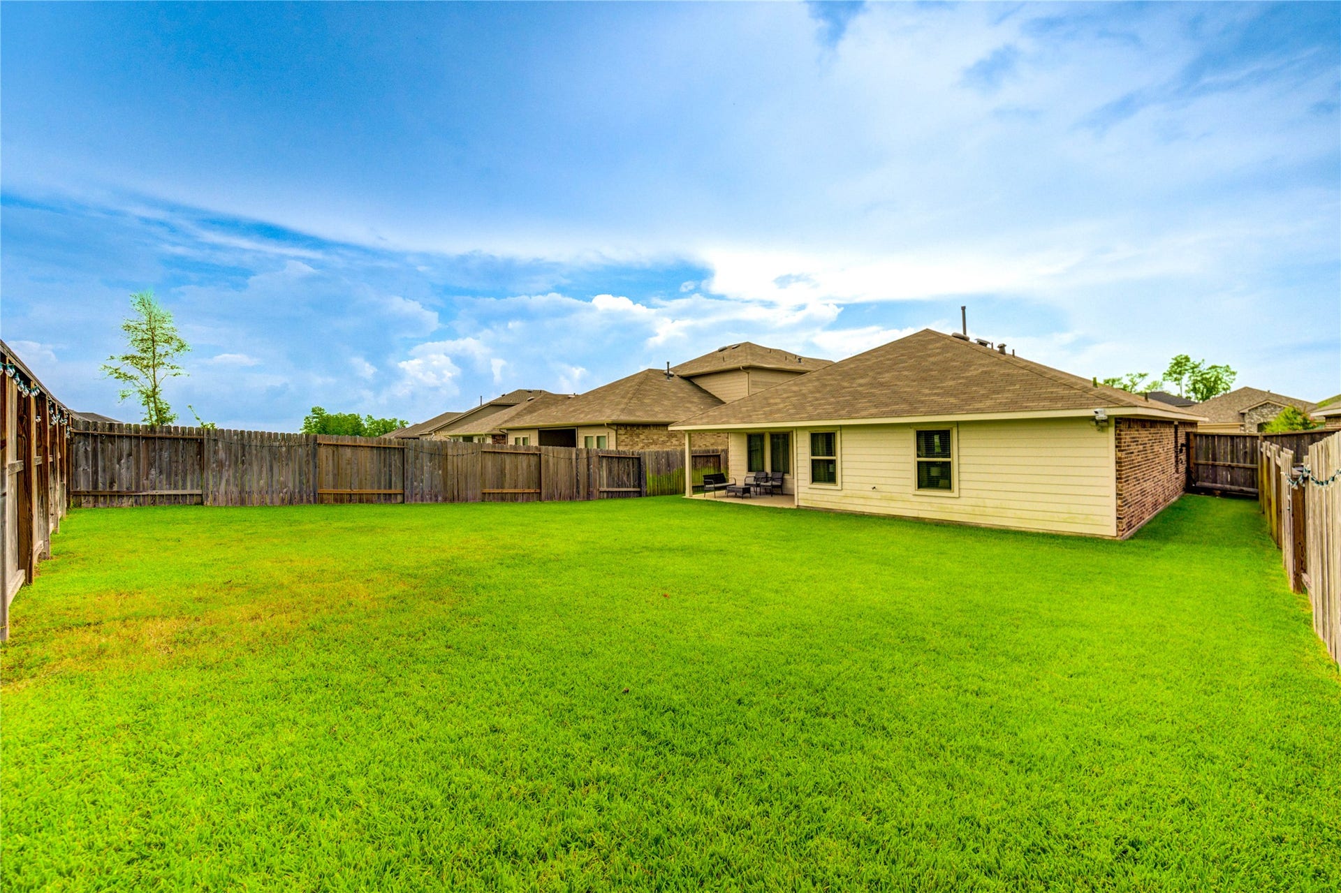 21577 Starry Night Drive, New Caney, TX 77357 Beautiful back yard, with no back neighbords