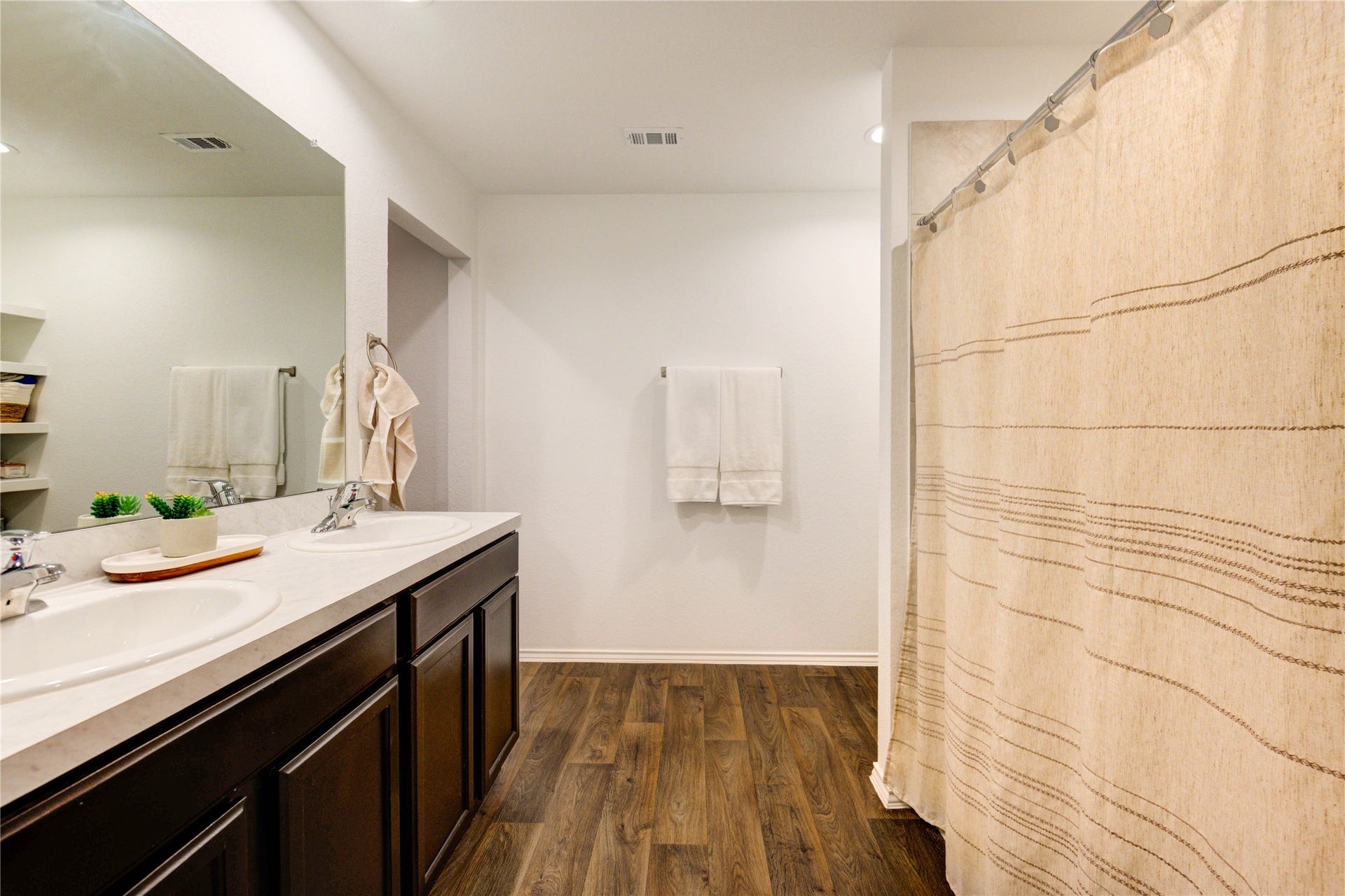 21577 Starry Night Drive, New Caney, TX 77357 21577 Starry Night Drive, New Caney, TX 77357