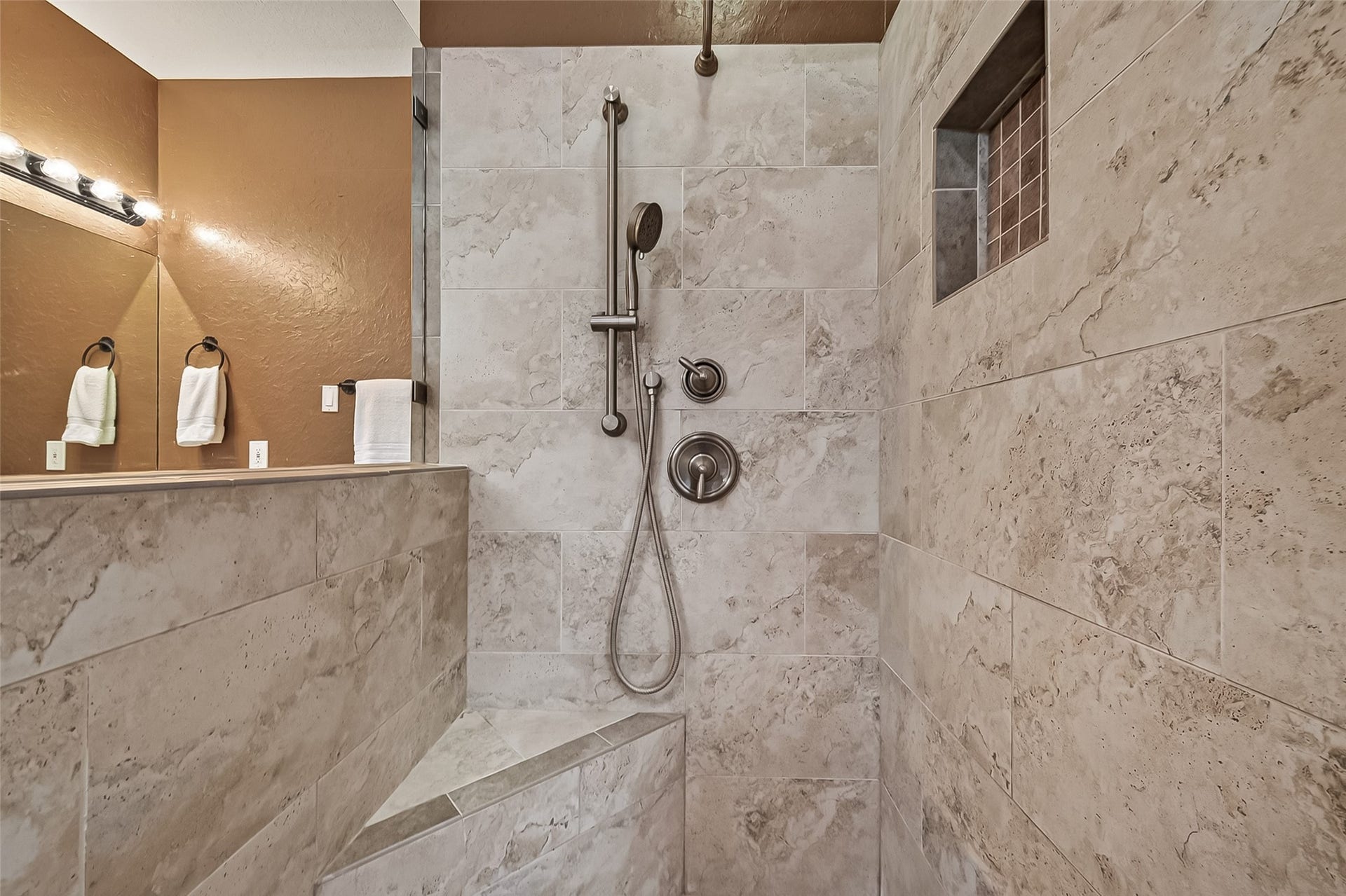 1410 Briar Green Court, Richmond, TX 77406 Check out the updated shower!!