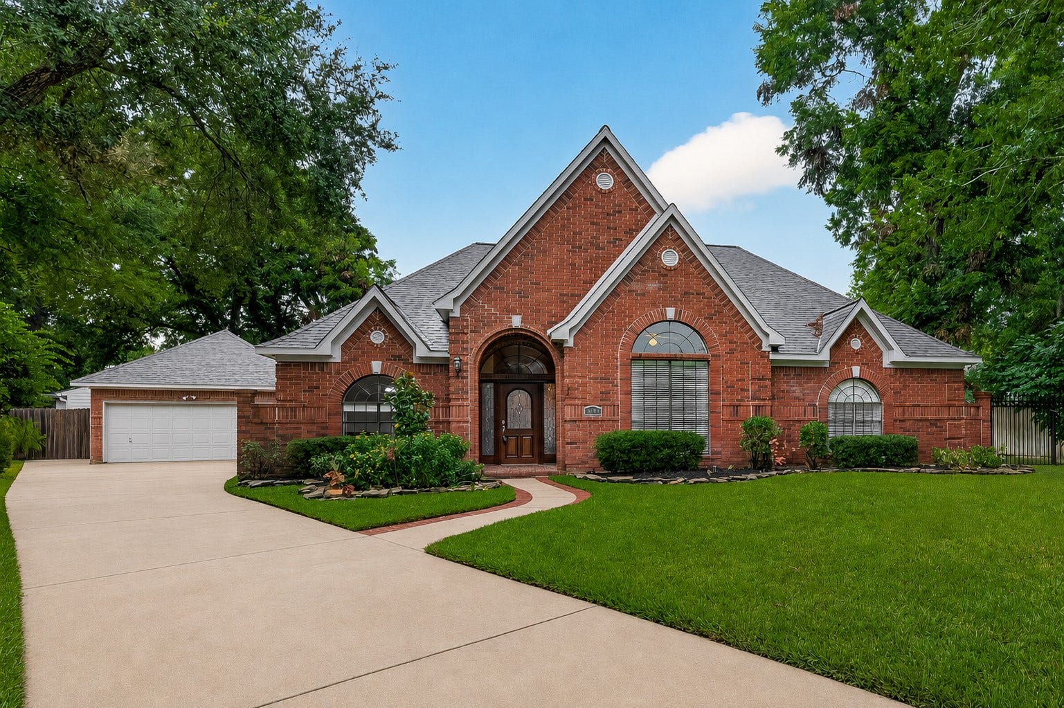 1410 Briar Green Court, Richmond, TX 77406 Welcome home to 1410 Briar Green! Updated with pex plumbing