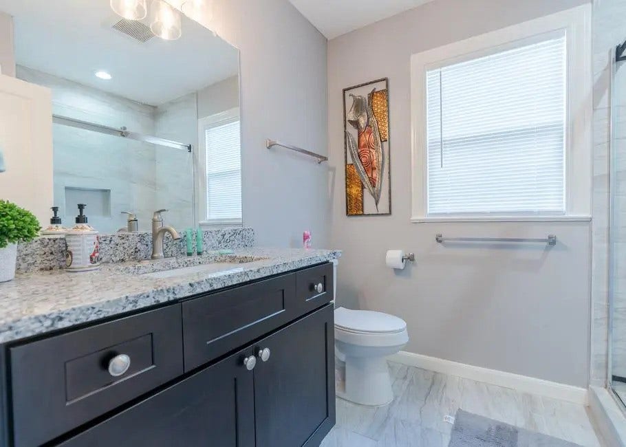 1408 Bowie Drive, Galveston, TX 77551 Bathroom 2