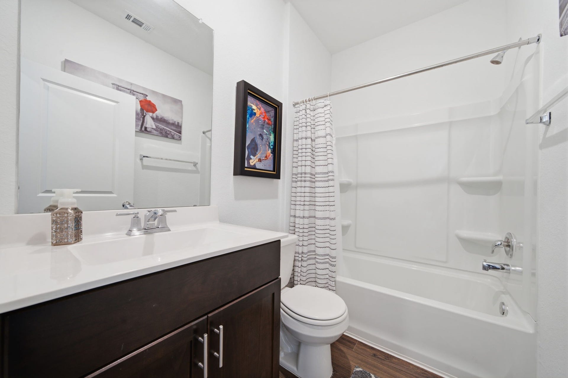 Hall bath on the 1st floor just outside the downstairs bedroom.