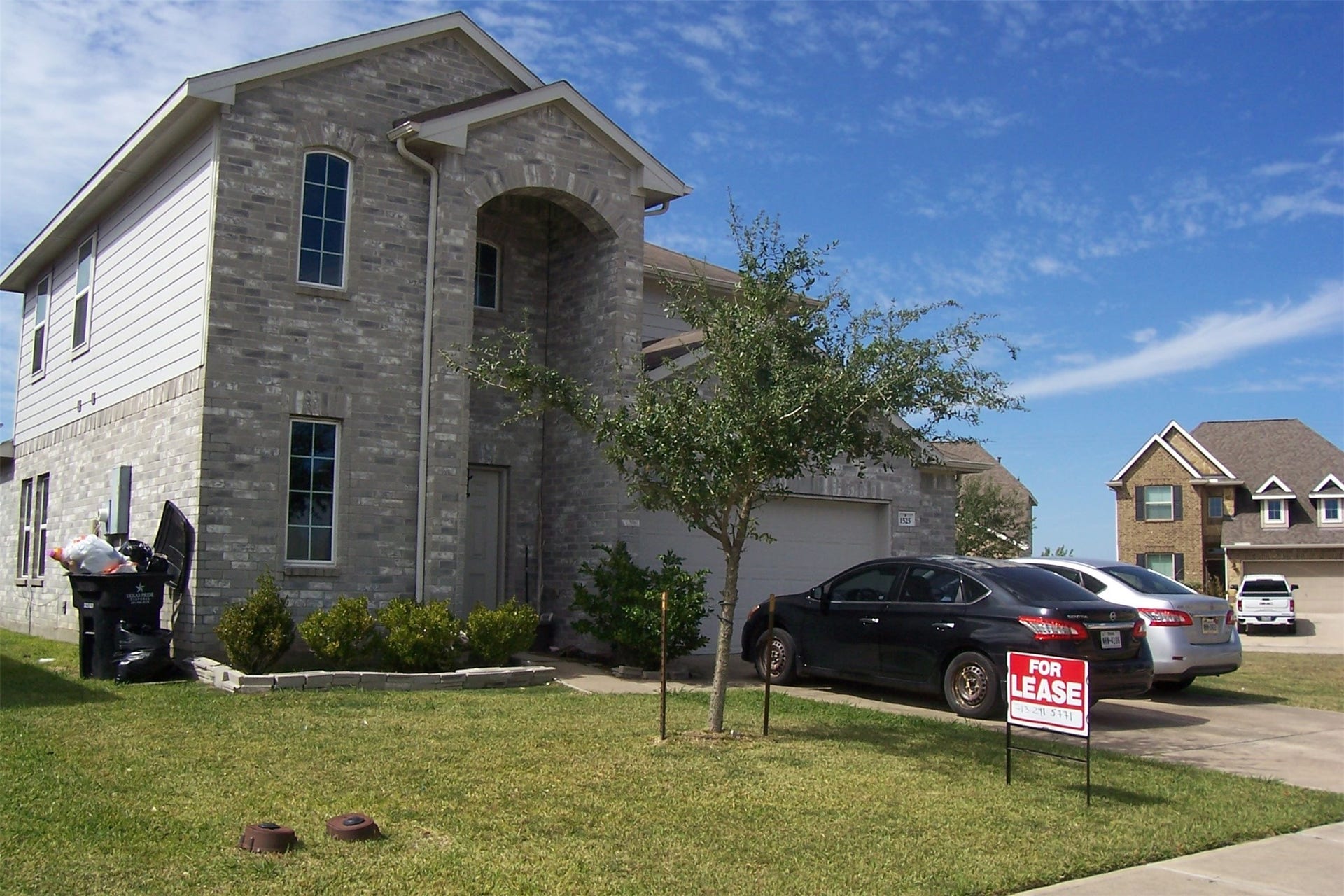1525 BARRAS ST, Alvin, TX 77511 1525 BARRAS ST, Alvin, TX 77511