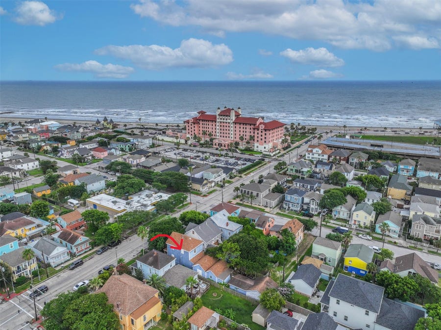 Property photo for 1713 Moody Avenue, Galveston, TX