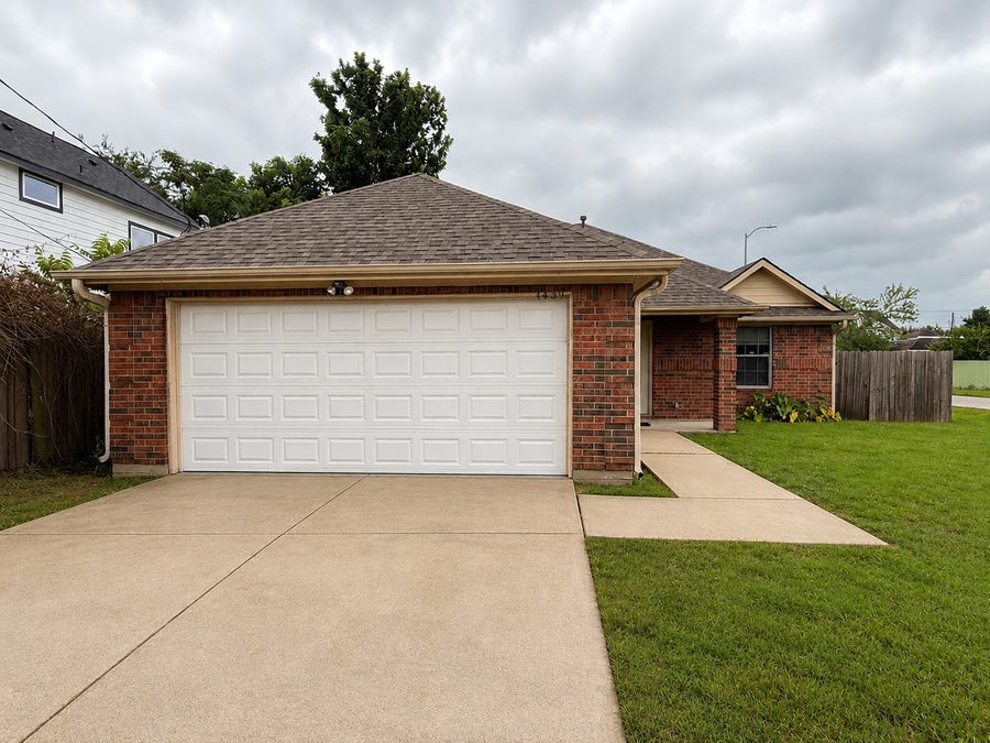 Property photo for 4402 Larkspur Street, Houston, TX