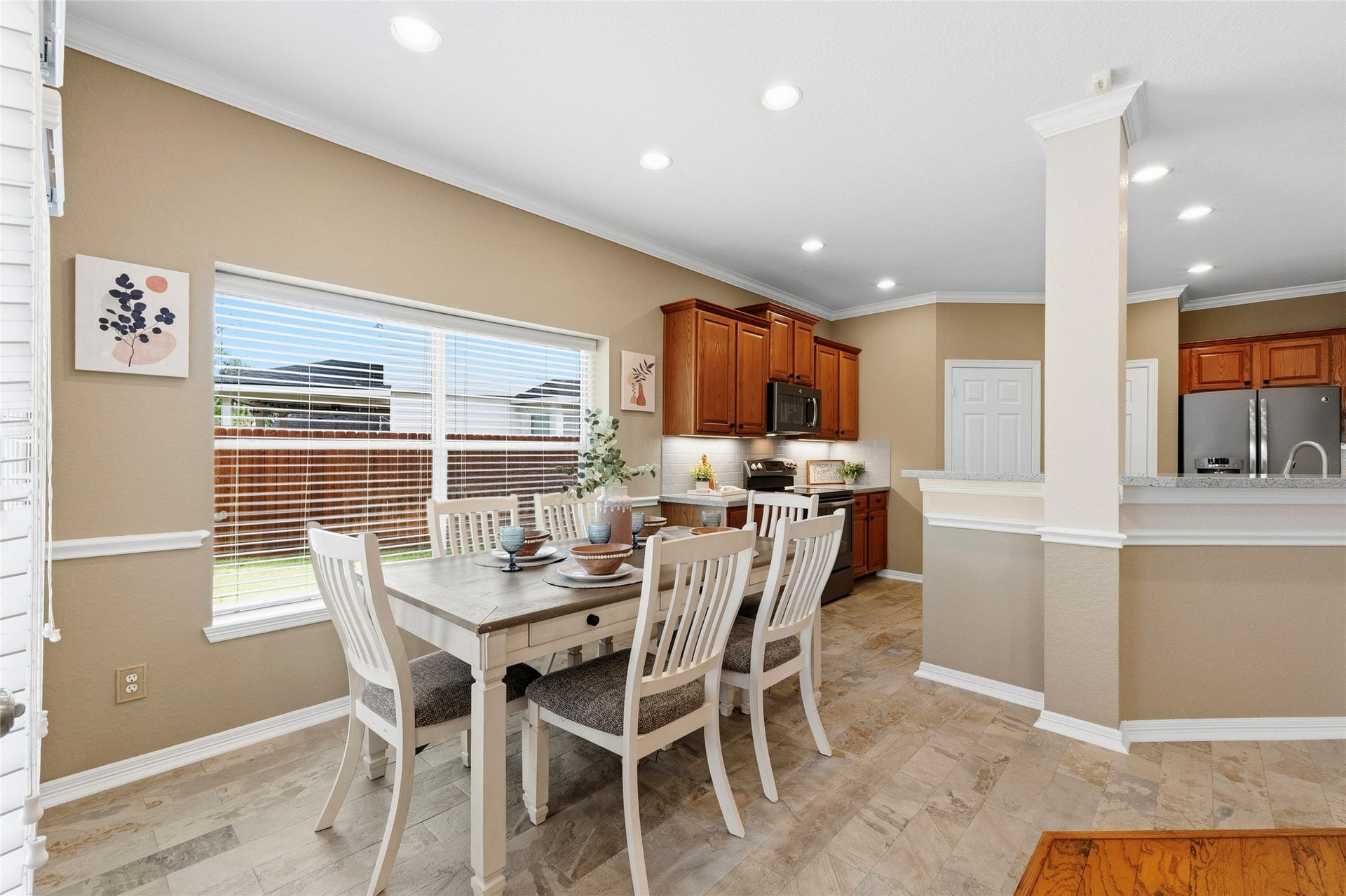 15314 Ledgewood Park Drive, Cypress, TX 77429 Breakfast Room area