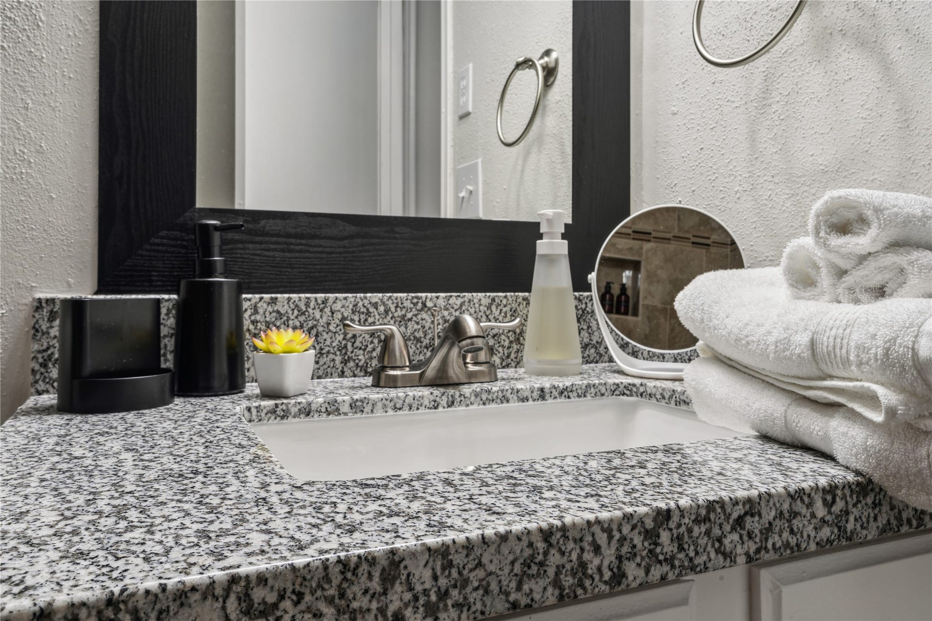 2379 BRIARWEST BLVD, #19, Houston, TX 77077 2379 BRIARWEST BLVD, #19, Houston, TX 77077