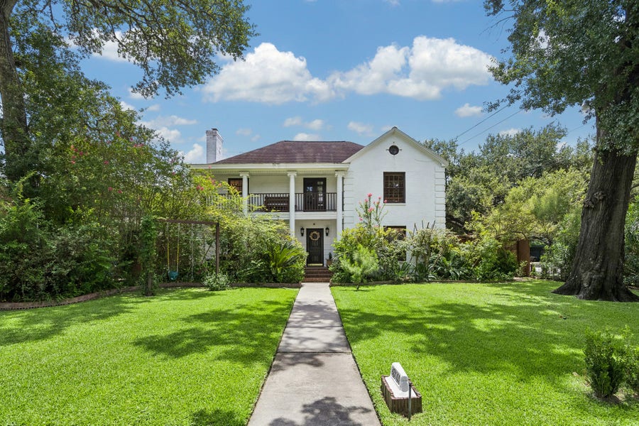 Property photo for 2609 Ella Lee Lane, Houston, TX