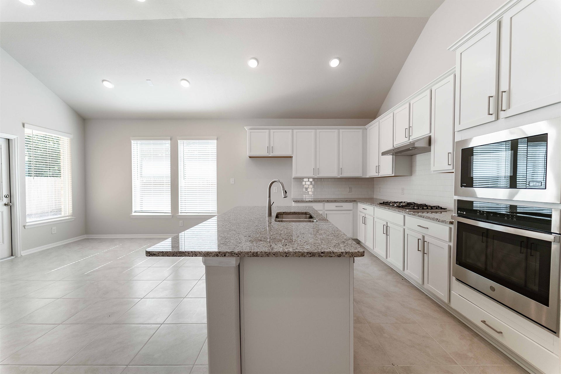 426 Riesling Drive, Alvin, TX 77511 426 Riesling Drive, Alvin, TX 77511