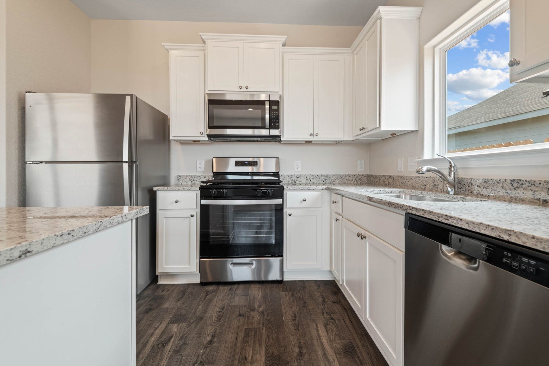 680 Rusted Spur Way, Waller, TX 77484