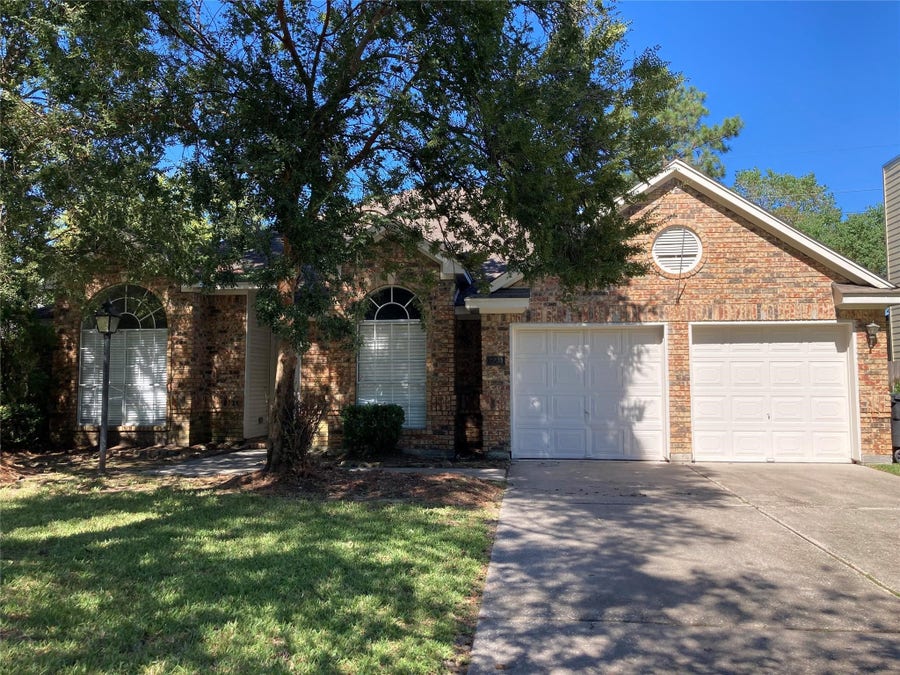 Property photo for 3231 Creek Manor Drive, Houston, TX