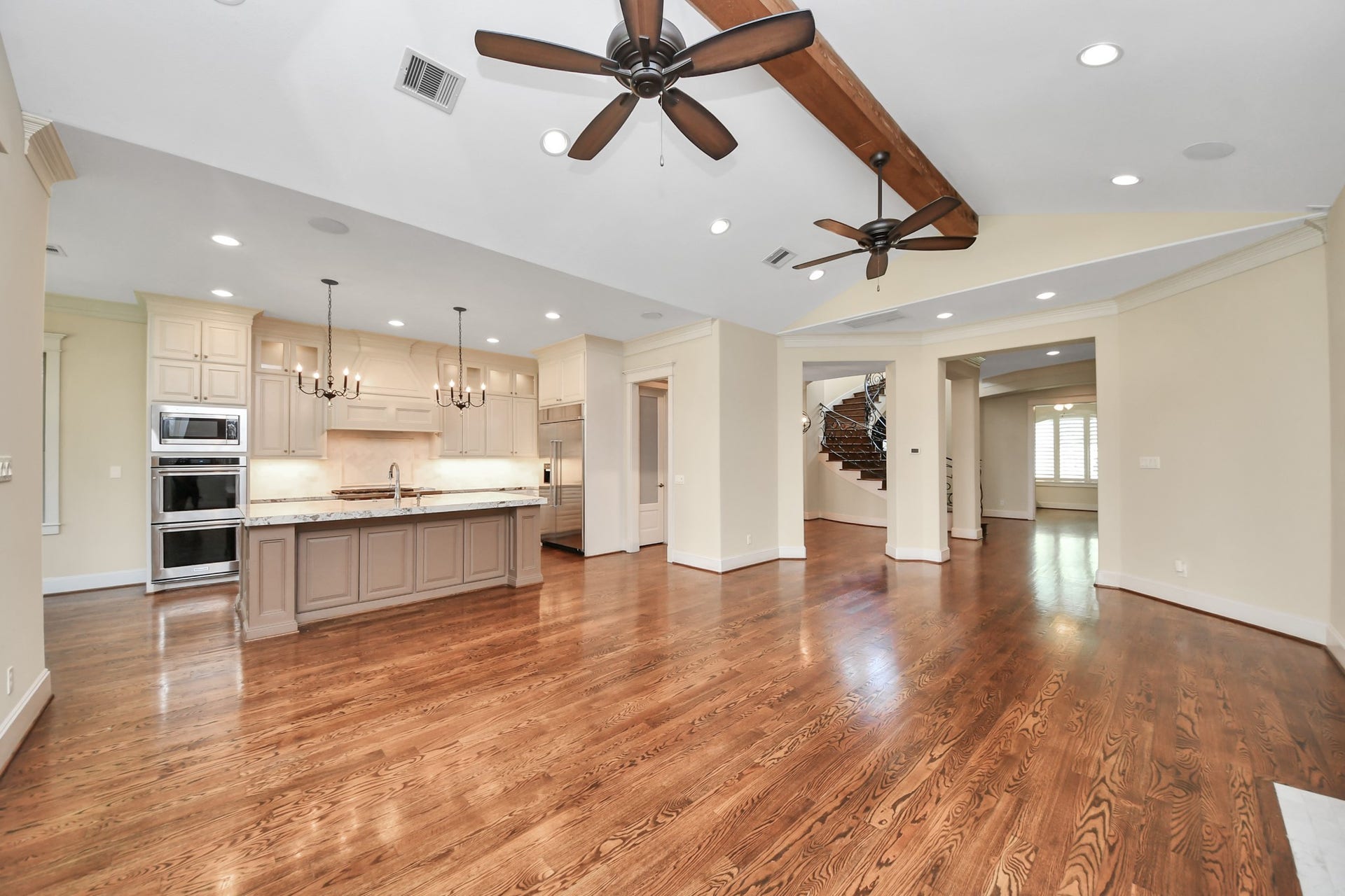 9614 Chatfield Street, Houston, TX 77025 9614 Chatfield Street, Houston, TX 77025