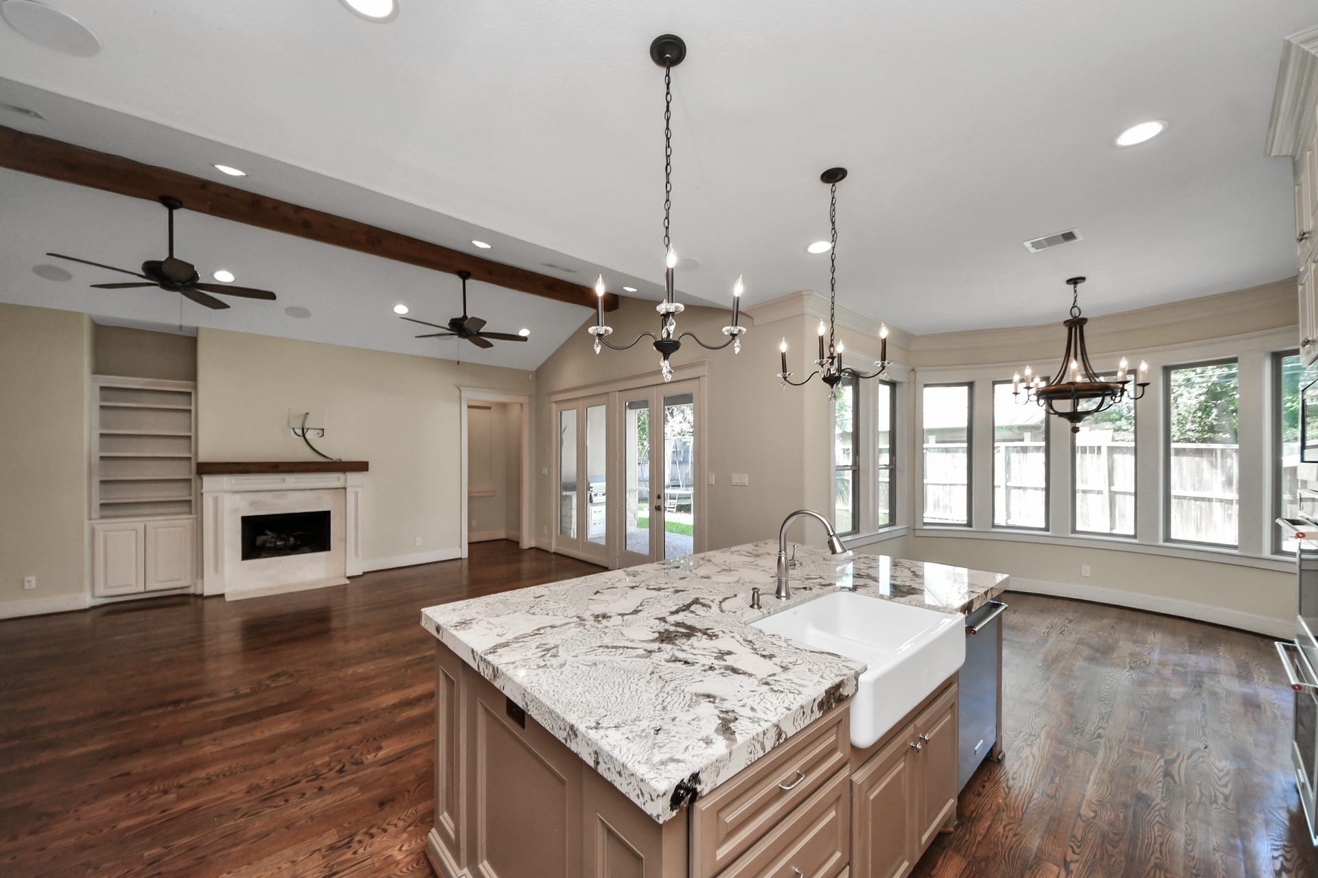 9614 Chatfield Street, Houston, TX 77025 9614 Chatfield Street, Houston, TX 77025