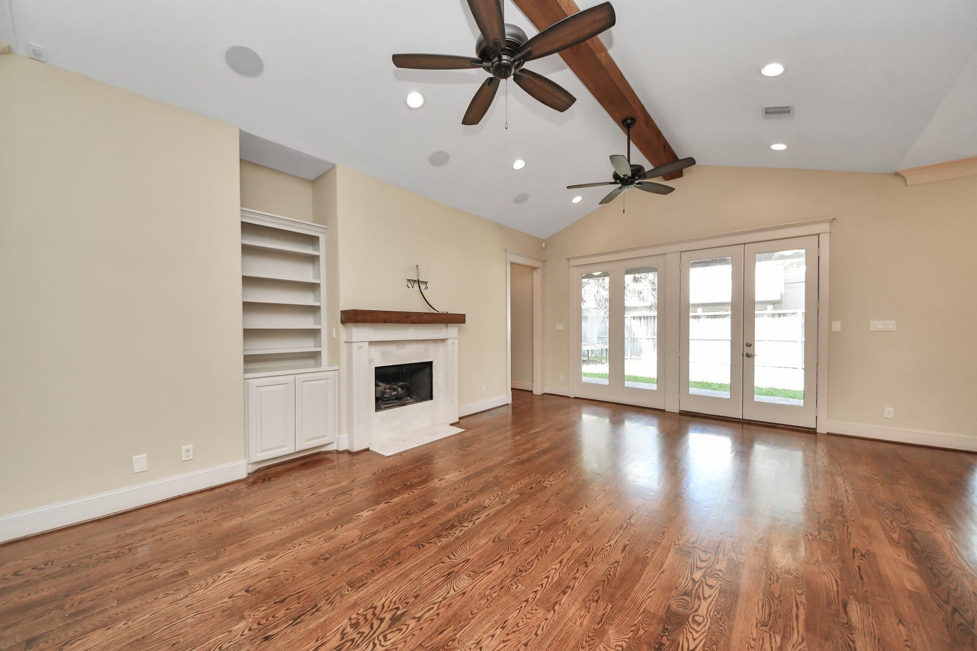 9614 Chatfield Street, Houston, TX 77025 9614 Chatfield Street, Houston, TX 77025