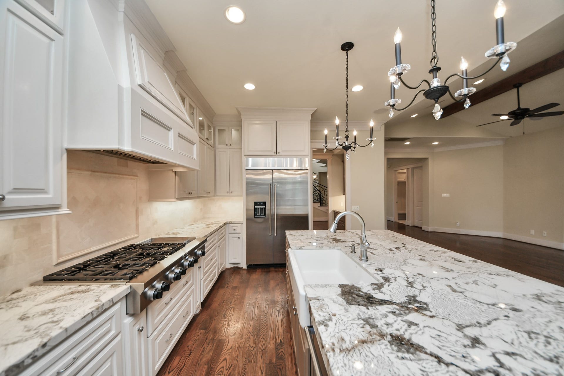 9614 Chatfield Street, Houston, TX 77025 9614 Chatfield Street, Houston, TX 77025