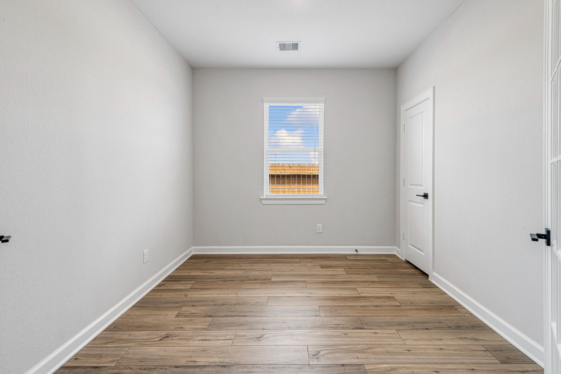 15650 Honey Cove Drive, Conroe, TX 77303 15650 Honey Cove Drive, Conroe, TX 77303