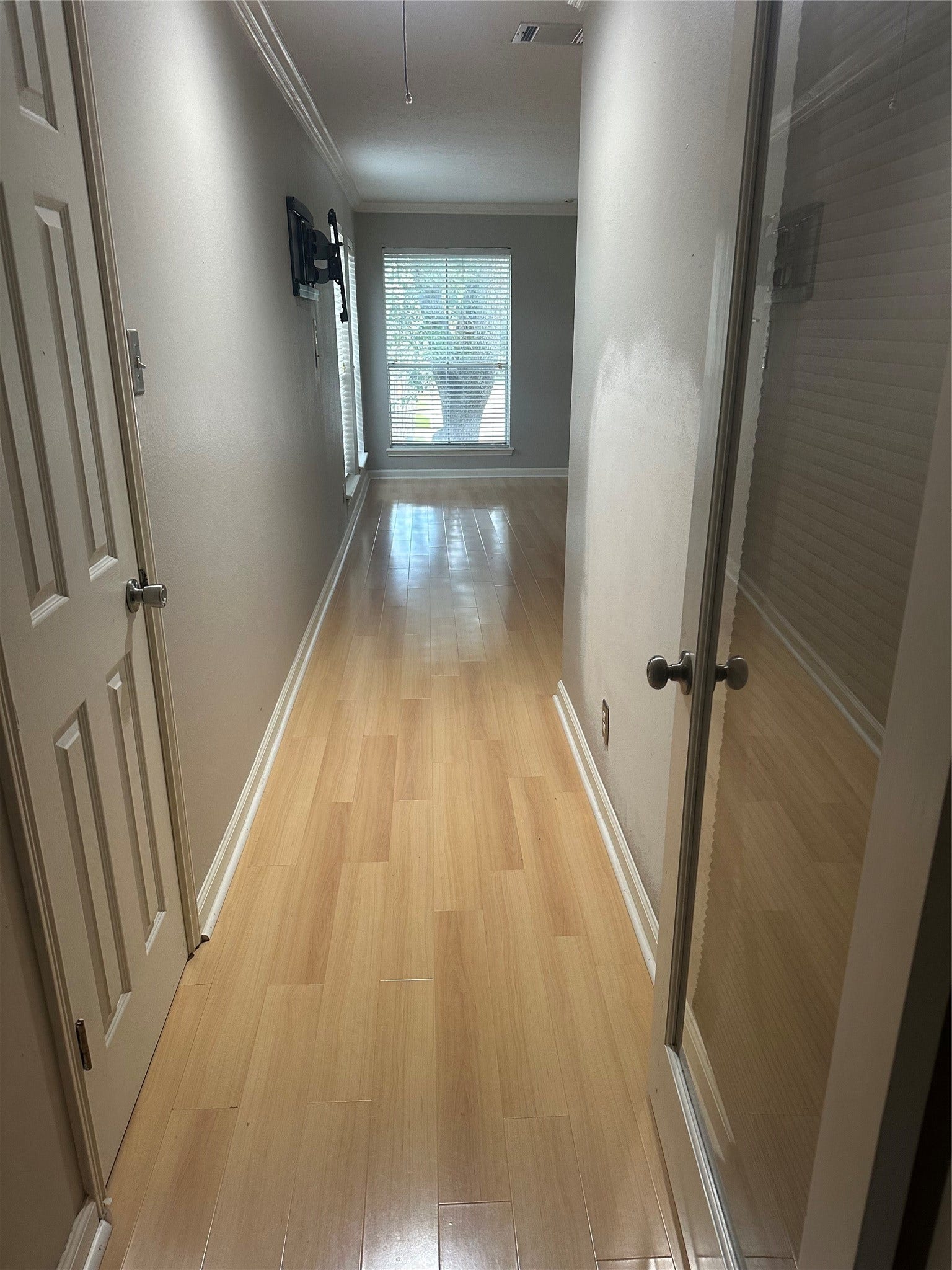10005 Kemp Forest Drive, Houston, TX 77080 10005 Kemp Forest Drive, Houston, TX 77080