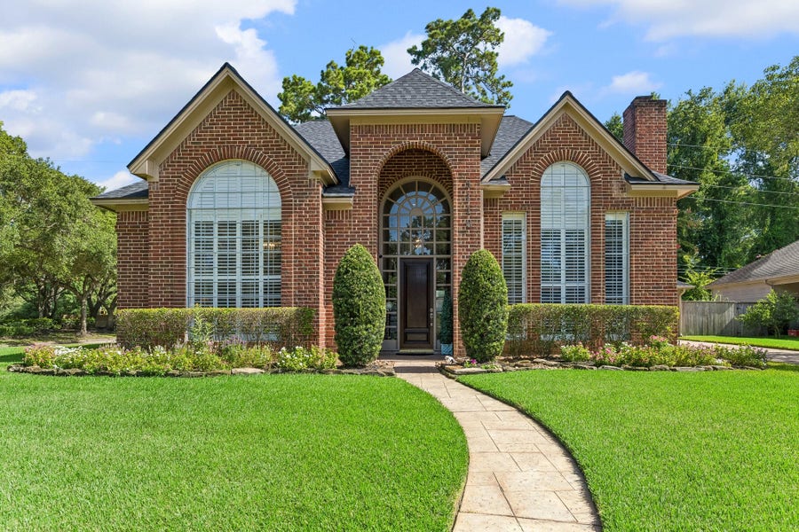 Property photo for 5118 Sycamore Villas Drive, Kingwood, TX