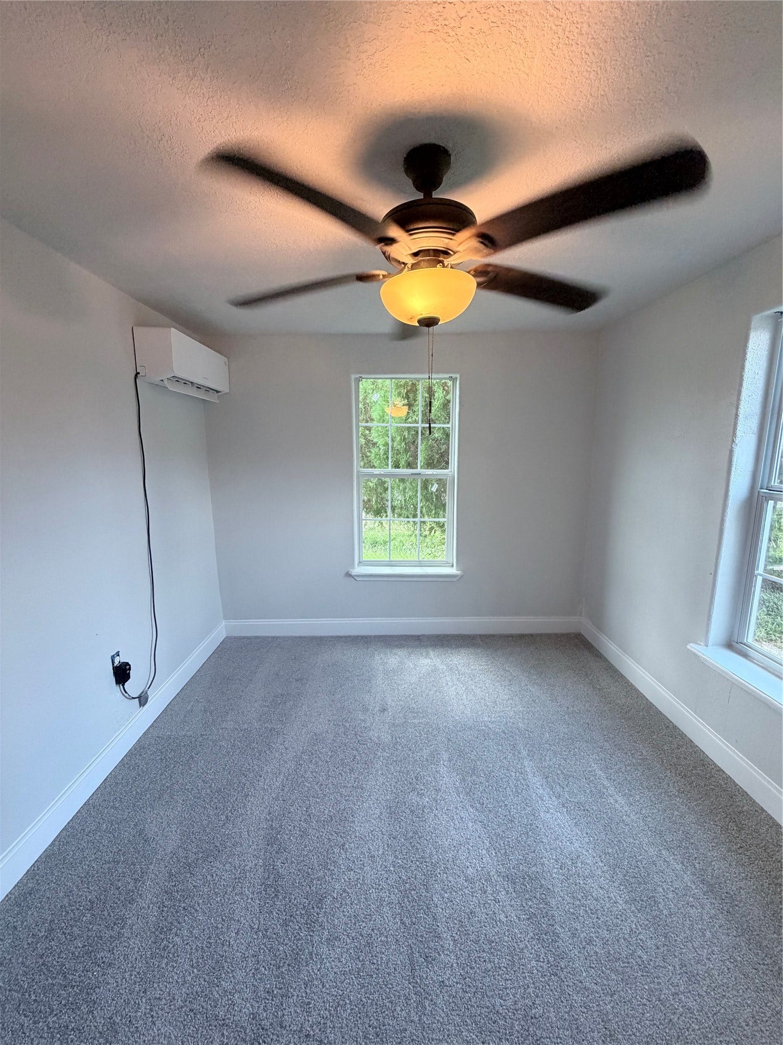 301 N Avenue C, Freeport, TX 77541 301 N Avenue C, Freeport, TX 77541