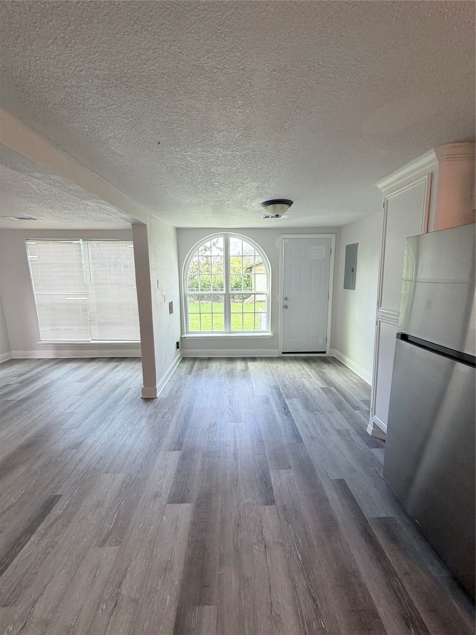 301 N Avenue C, Freeport, TX 77541 301 N Avenue C, Freeport, TX 77541