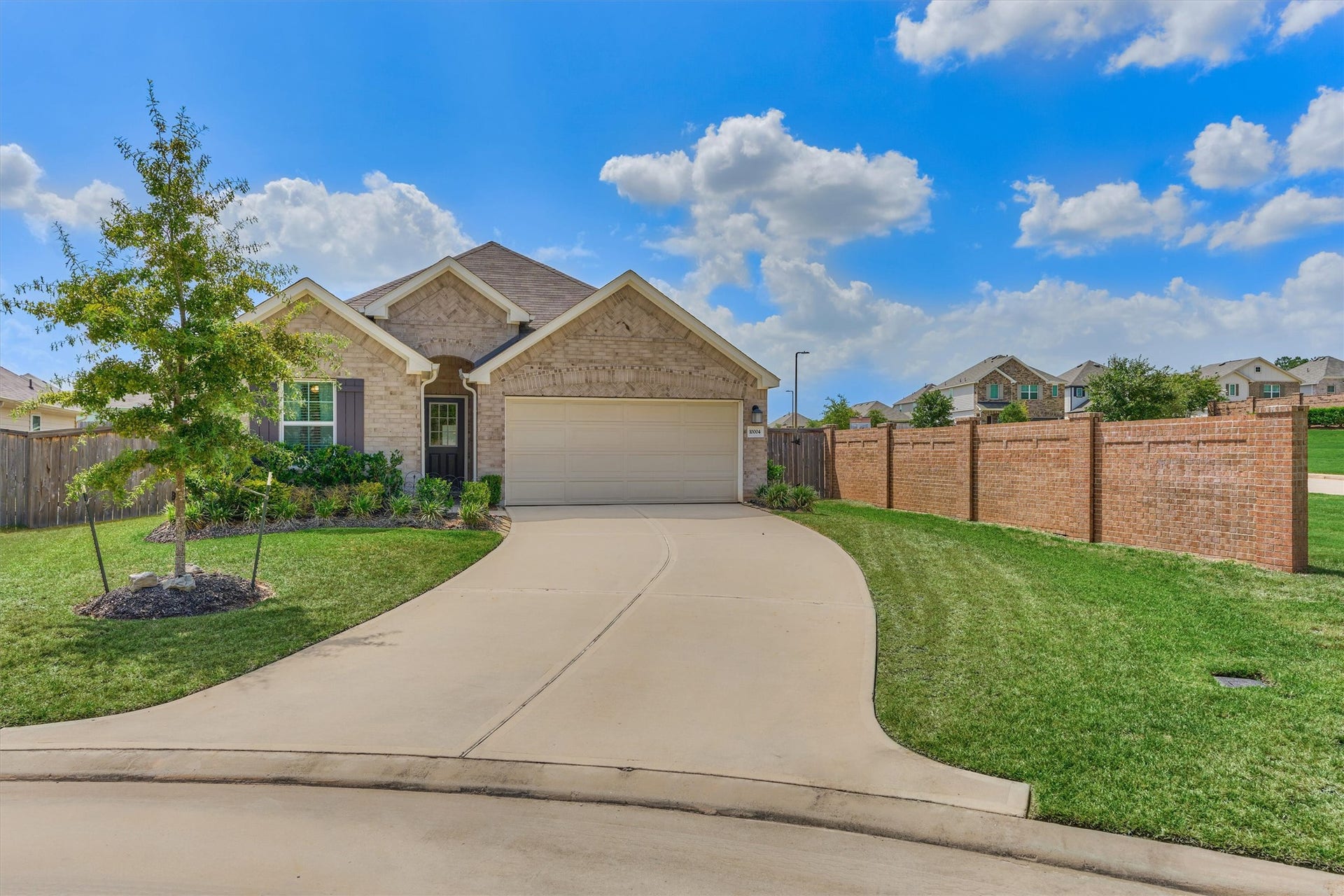 10004 Bigfoot Wallace Drive, Montgomery, TX 77316