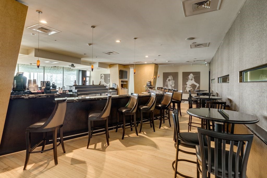 10327 Termini San Luis Pass Road, #218, Galveston, TX 77554 Diamond Beach entertainment area