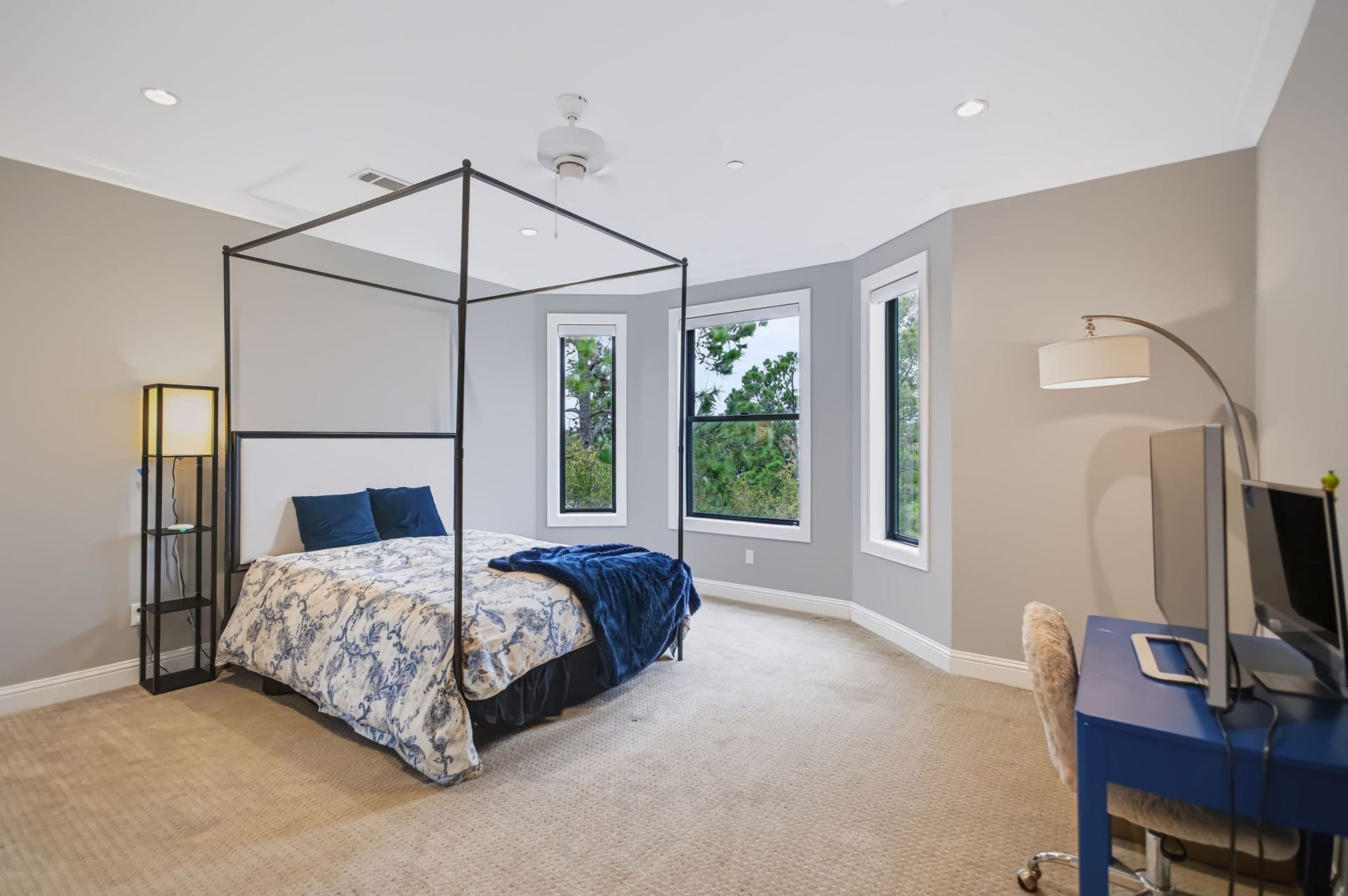 2400 High Timbers Drive, Spring, TX 77380 2400 High Timbers Drive, Spring, TX 77380