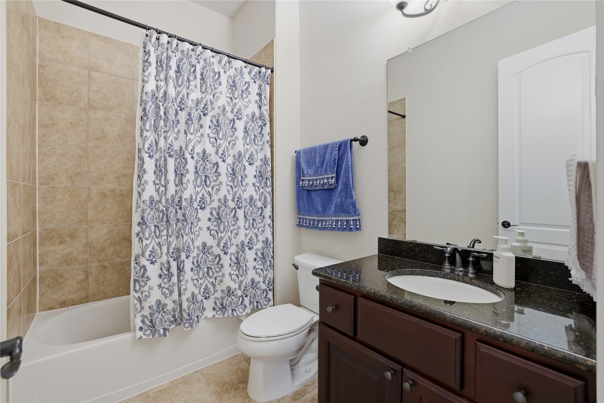 2322 Red Fox Drive, Missouri City, TX 77459 2322 Red Fox Drive, Missouri City, TX 77459
