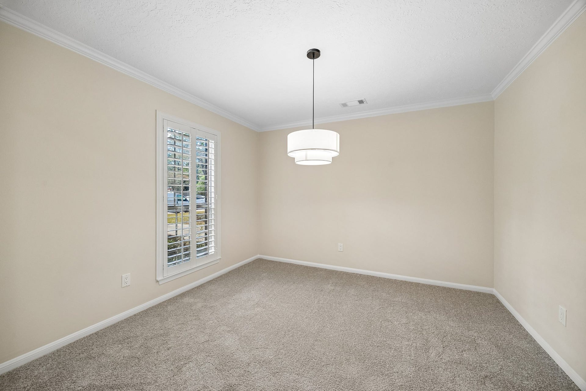 3427 Tree Lane, Kingwood, TX 77339 3427 Tree Lane, Kingwood, TX 77339