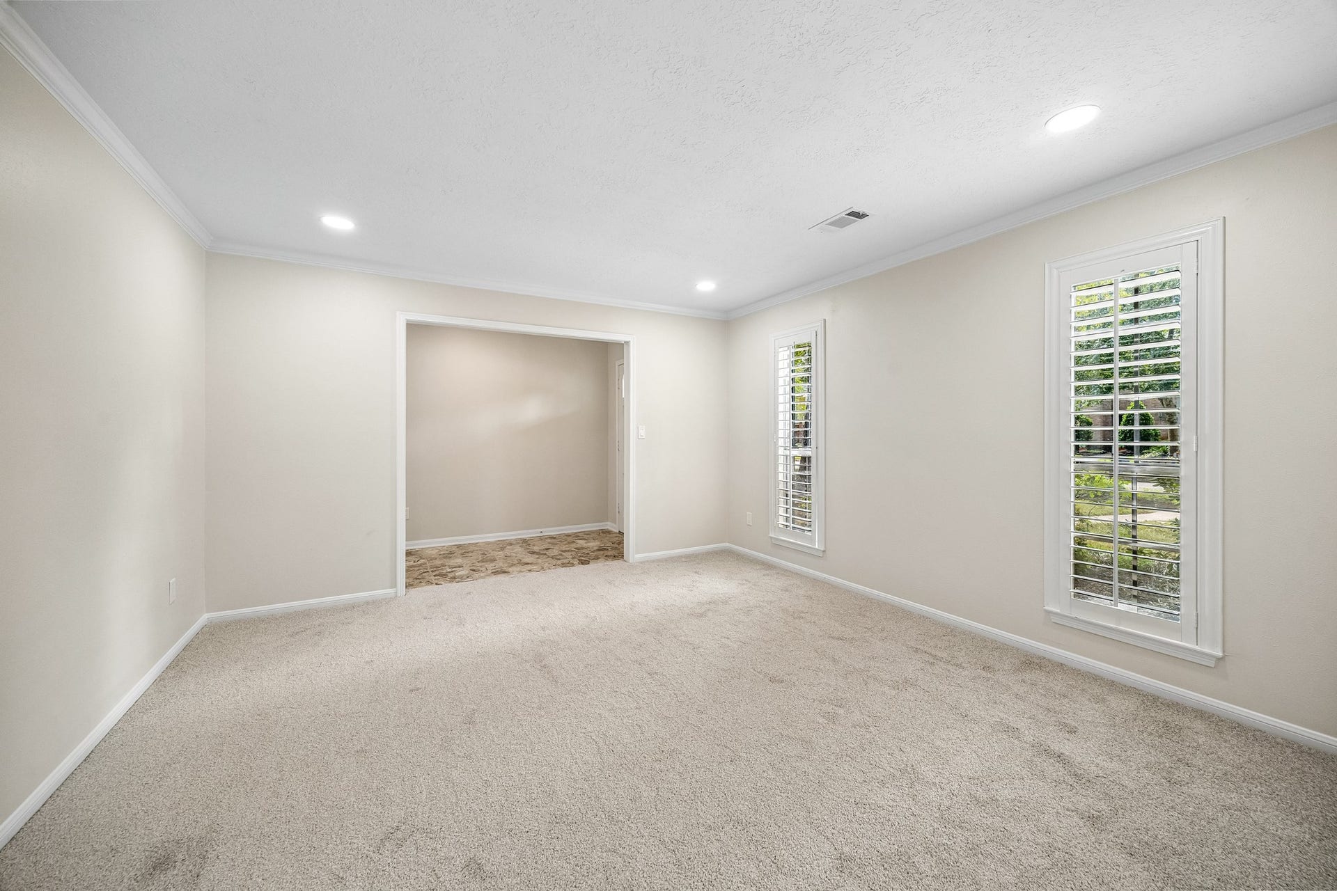 3427 Tree Lane, Kingwood, TX 77339 3427 Tree Lane, Kingwood, TX 77339