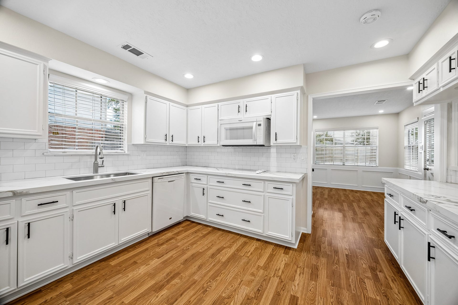 3427 Tree Lane, Kingwood, TX 77339 3427 Tree Lane, Kingwood, TX 77339