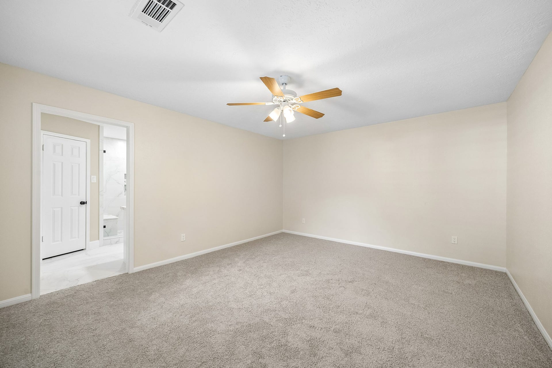 3427 Tree Lane, Kingwood, TX 77339 3427 Tree Lane, Kingwood, TX 77339
